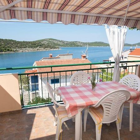 Apartments Vjera Kaprije Εξωτερικό φωτογραφία
